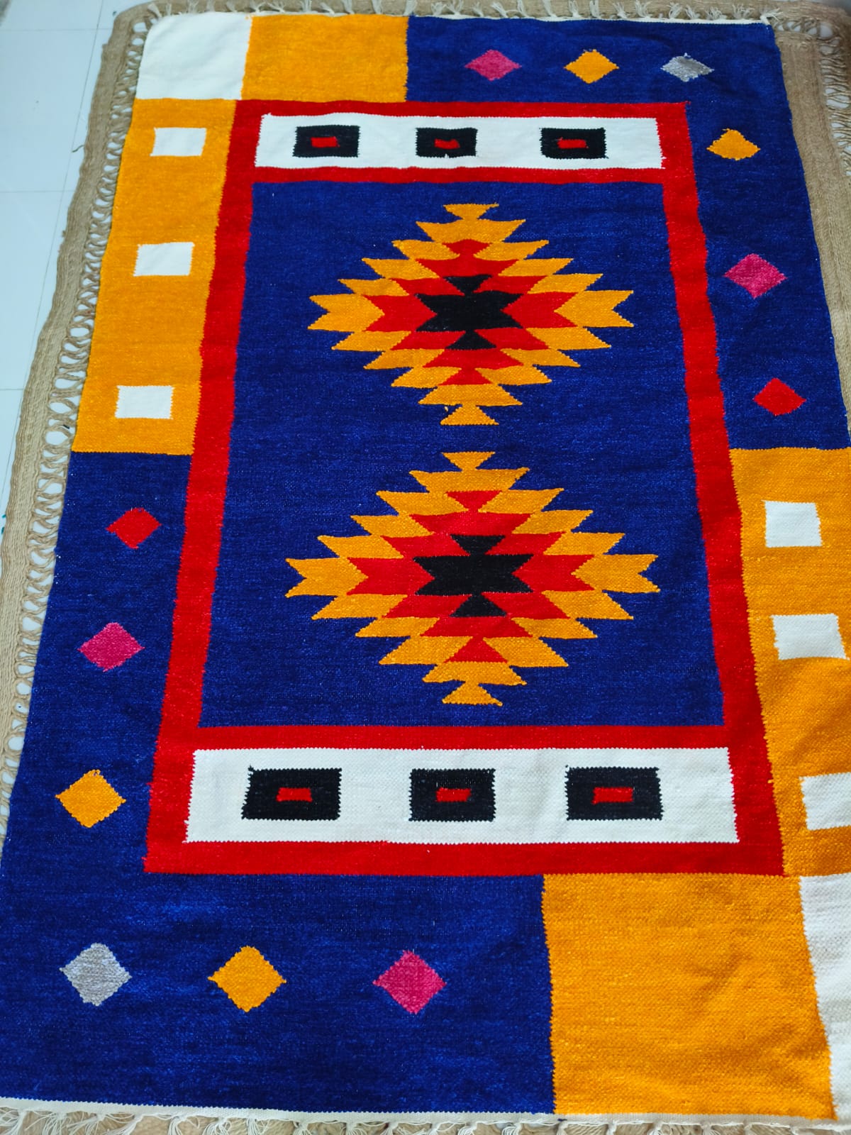 https://craft.teestafoundation.org//storage/photos/1/Products/4*6 Feet Flor Mat/FM-254602.jpg